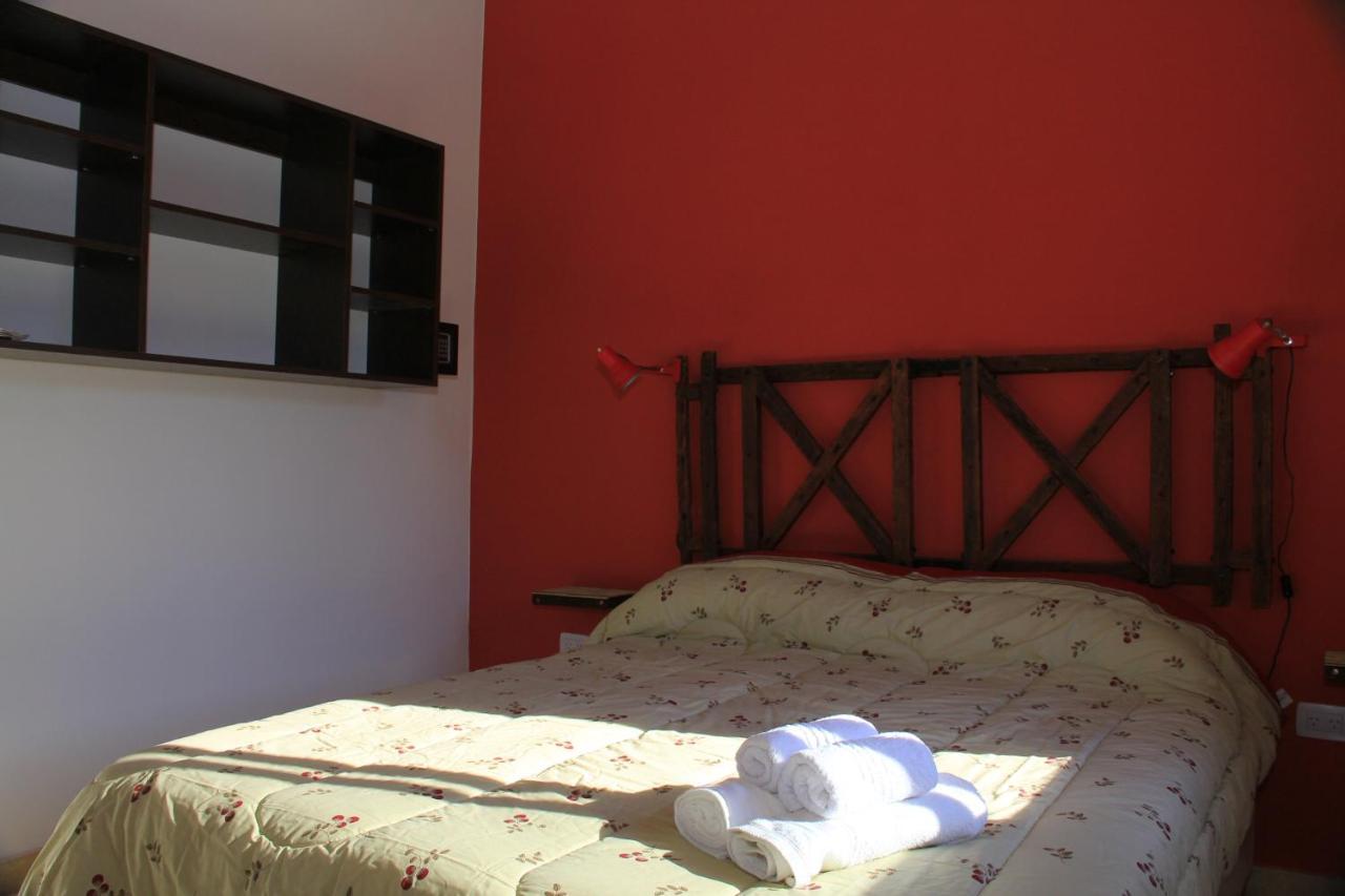 Iguape Aparts & Spa Colón Esterno foto