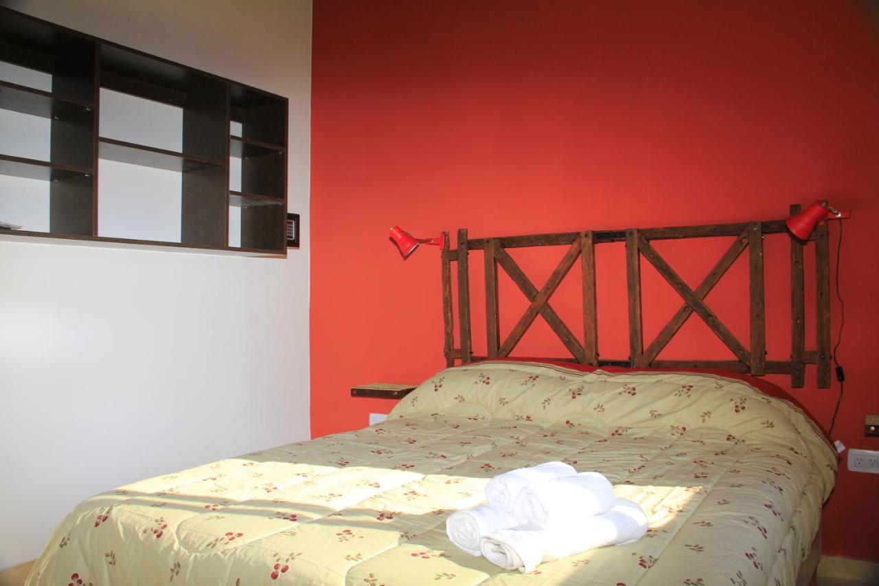 Iguape Aparts & Spa Colón Esterno foto
