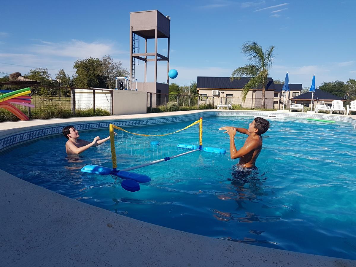 Iguape Aparts & Spa Colón Esterno foto
