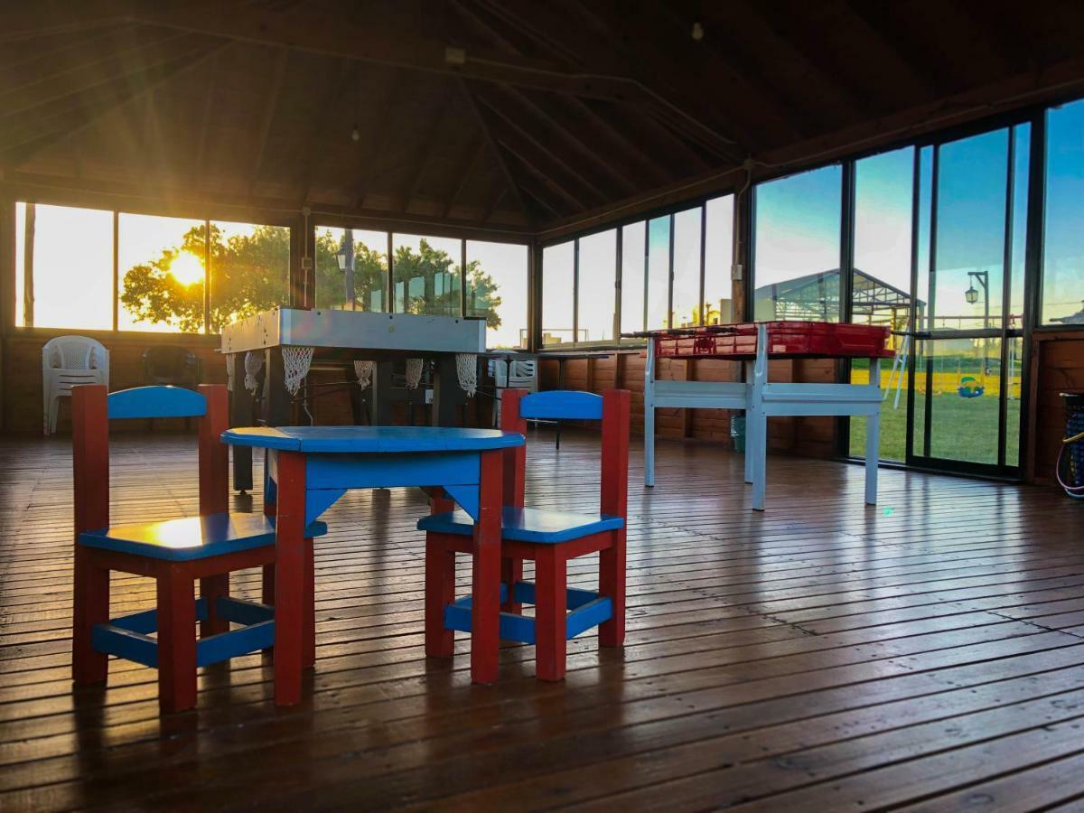 Iguape Aparts & Spa Colón Esterno foto