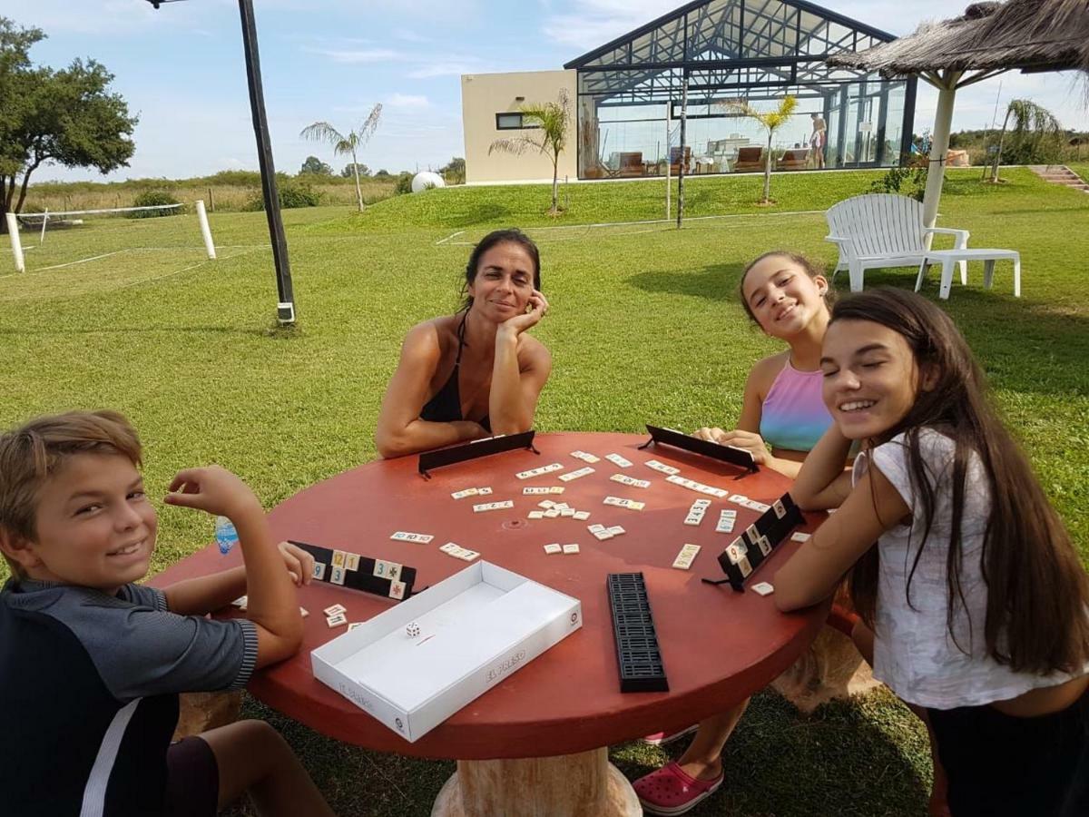 Iguape Aparts & Spa Colón Esterno foto