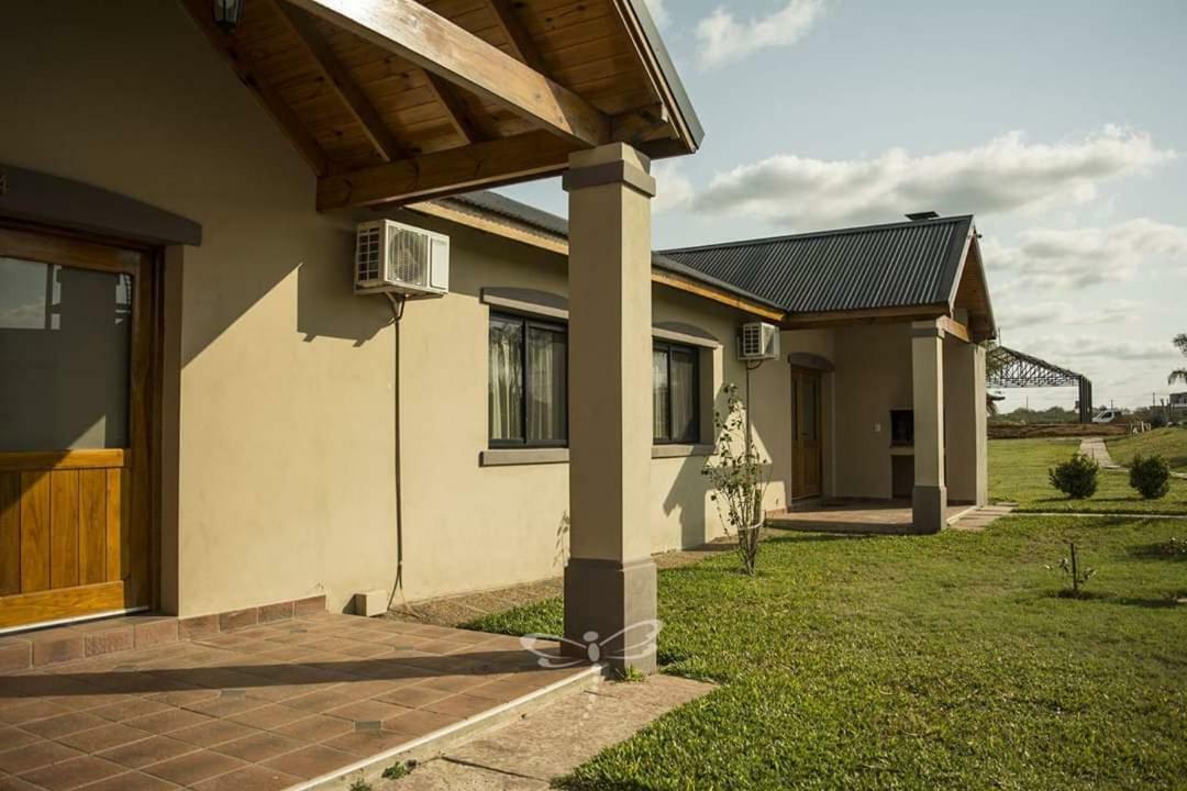 Iguape Aparts & Spa Colón Esterno foto