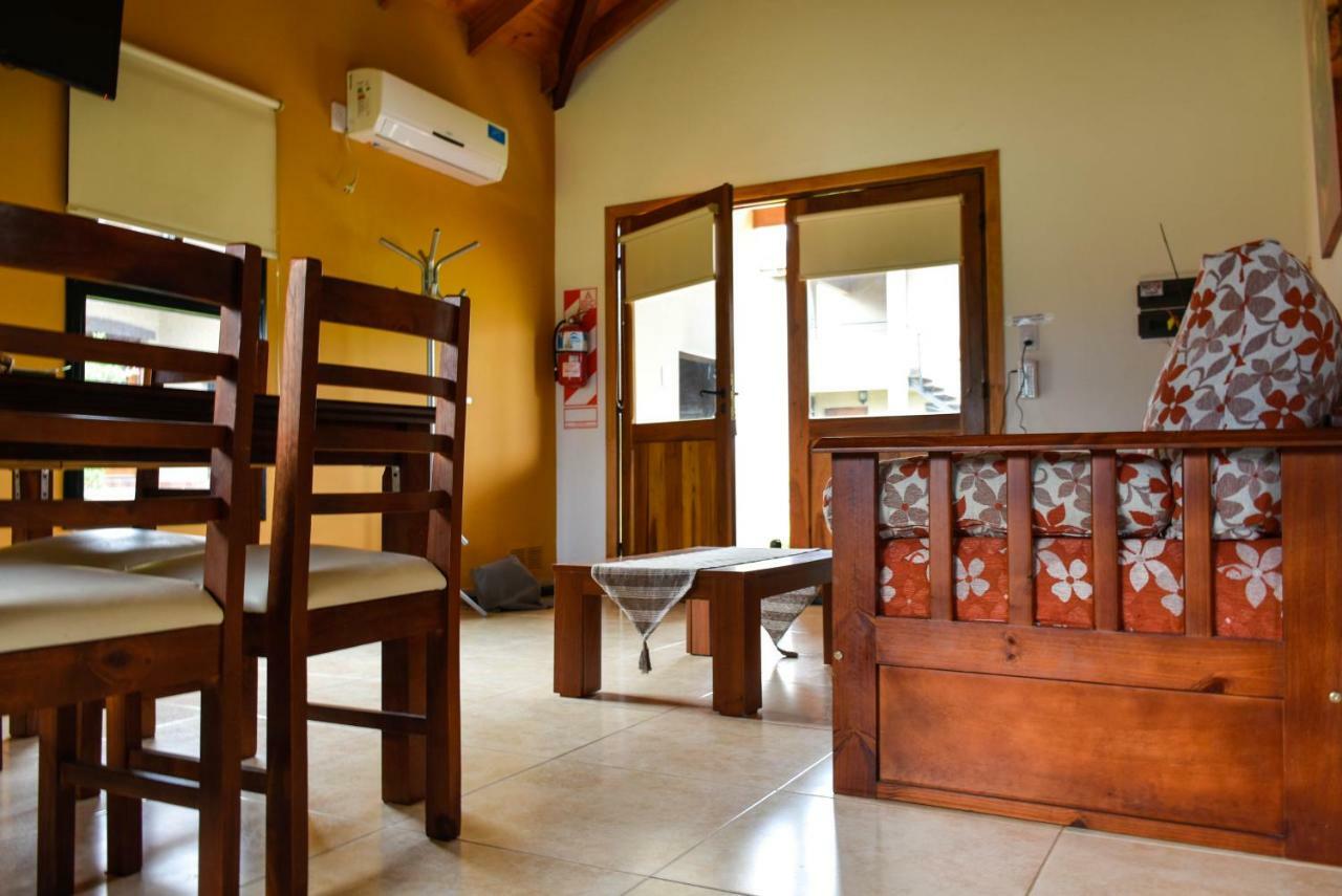 Iguape Aparts & Spa Colón Esterno foto